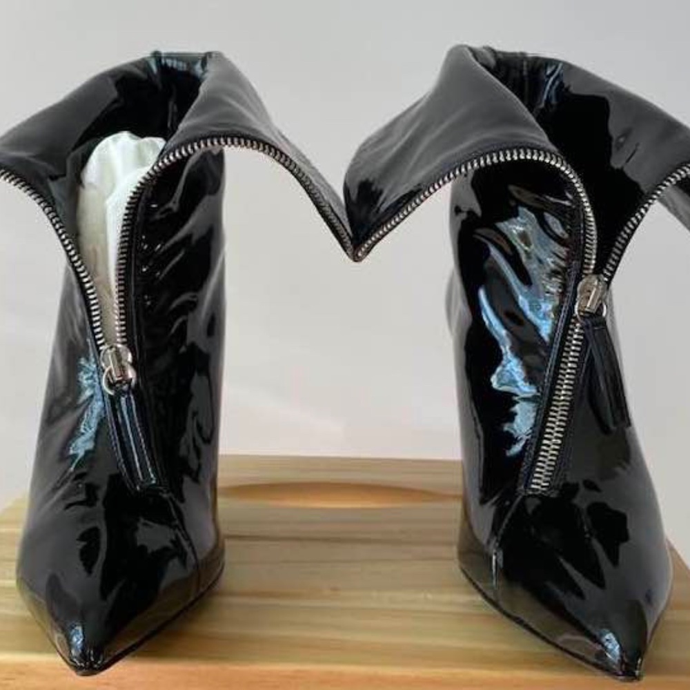 Giuseppe Zanotti NIB Black Patent Leather Zip Booties Size 7 (37) 3.5" heels - Picture 3 of 6
